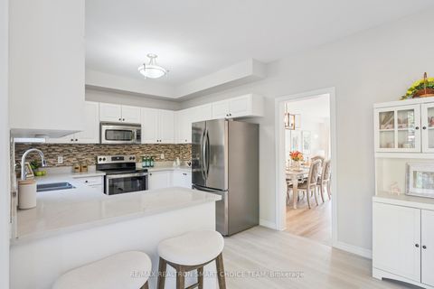 Photo 12 at 117 Miller Drive, Edgehill Drive, Barrie