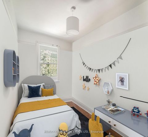 Photo 31 at 39 Standish Avenue, Moore Park, Toronto