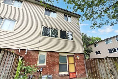 Photo 20 at 10 Townsend Road, Hillcrest Village, Toronto