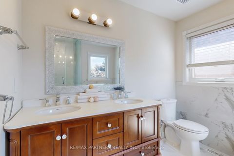 Photo 19 at 26 Sandfield Drive, Aurora Highlands, Aurora