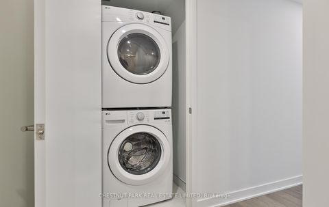 Photo 18 at 508 - 2720 Dundas Street W, Junction Area, Toronto