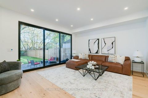 Photo 16 at 5 Rednor Road, East York, Toronto