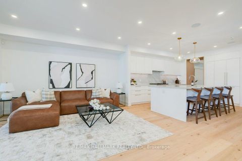 Photo 17 at 5 Rednor Road, East York, Toronto