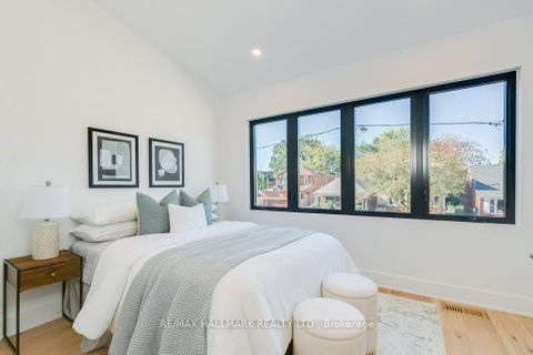 Photo 20 at 5 Rednor Road, East York, Toronto