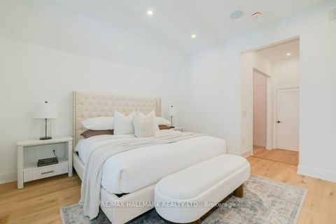 Photo 26 at 5 Rednor Road, East York, Toronto