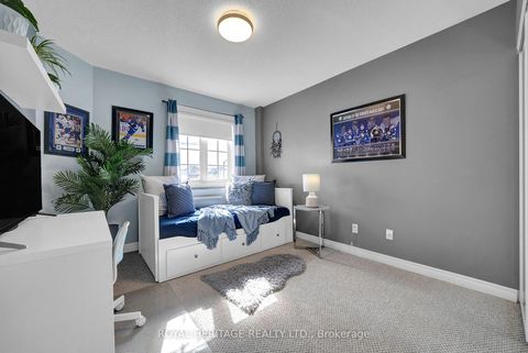 Photo 19 at 46 Lownie Court, Bowmanville, Clarington