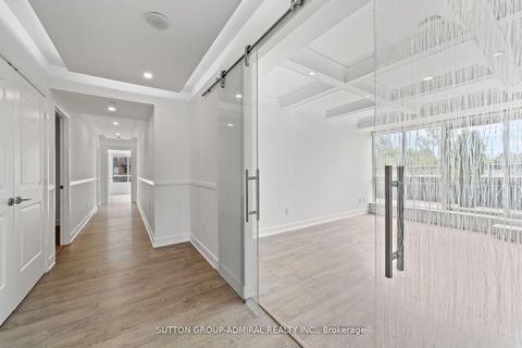 Photo 5 at 514 - 7608 Yonge Street, Yorkhill, Vaughan