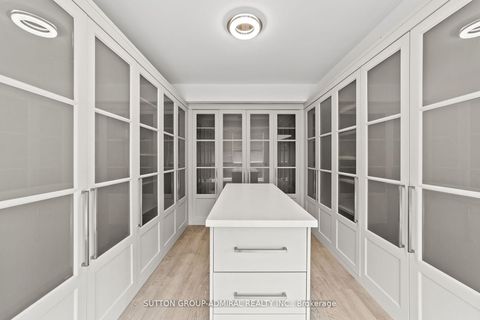 Photo 18 at 514 - 7608 Yonge Street, Yorkhill, Vaughan