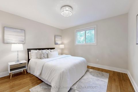Photo 14 at 2 Charlotte Court, Letitia Heights, Barrie Photo 14 at 2 Charlotte Court, Letitia Heights, Barrie