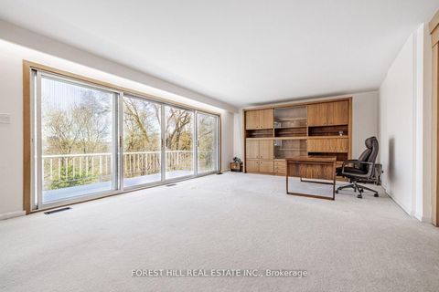 Photo 6 at 10 Courtwood Place, Bayview Village, Toronto