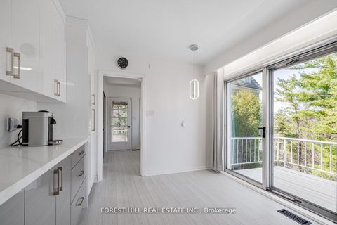 Photo 16 at 10 Courtwood Place, Bayview Village, Toronto