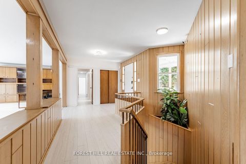 Photo 23 at 10 Courtwood Place, Bayview Village, Toronto