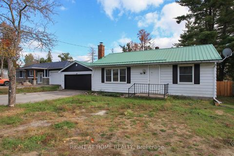 Photo 1 at 387 Edgehill Drive, Edgehill Drive, Barrie