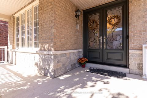 Photo 1 at 176 SAINT FRANCIS Avenue, Vellore Village, Vaughan