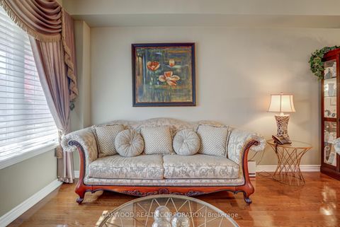 Photo 4 at 176 SAINT FRANCIS Avenue, Vellore Village, Vaughan
