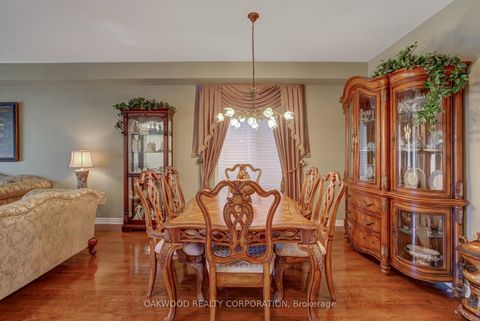 Photo 9 at 176 SAINT FRANCIS Avenue, Vellore Village, Vaughan