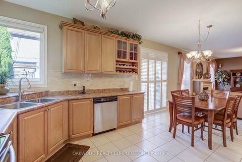 Photo 21 at 176 SAINT FRANCIS Avenue, Vellore Village, Vaughan