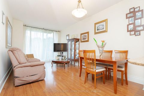 Photo 4 at 815 - 28 William Carson Crescent, Windfields, Toronto