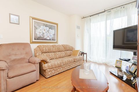 Photo 5 at 815 - 28 William Carson Crescent, Windfields, Toronto