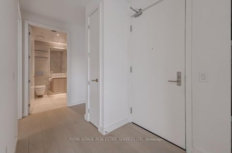 Photo 4 at 203 - 81 Wellesley Street E, Yonge Corridor, Toronto