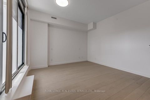 Photo 9 at 203 - 81 Wellesley Street E, Yonge Corridor, Toronto