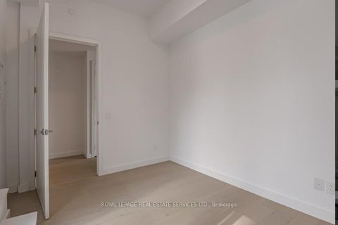 Photo 12 at 203 - 81 Wellesley Street E, Yonge Corridor, Toronto