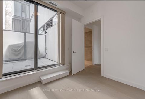 Photo 14 at 203 - 81 Wellesley Street E, Yonge Corridor, Toronto