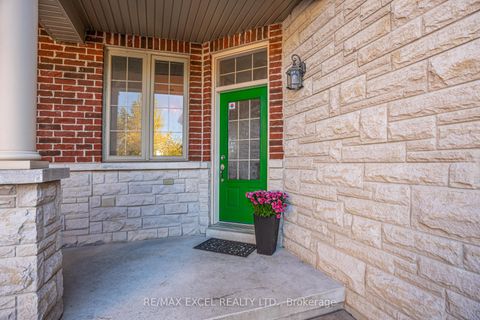 Photo 4 at 45 Cedarcrest Crescent, Westbrook, Richmond Hill