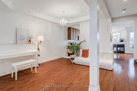 Photo 6 at 45 Cedarcrest Crescent, Westbrook, Richmond Hill