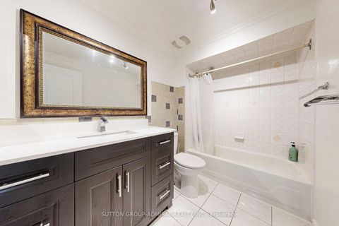 Photo 18 at 3 - 1517 Elm Road, CP College Park, Oakville