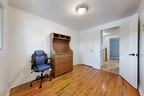 Photo 23 at 3 - 1517 Elm Road, CP College Park, Oakville