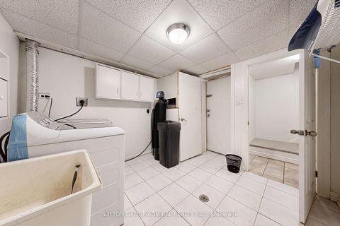 Photo 26 at 3 - 1517 Elm Road, CP College Park, Oakville