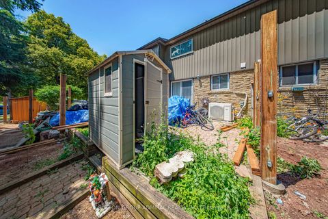 Photo 41 at 3 - 1517 Elm Road, CP College Park, Oakville