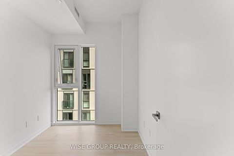 Photo 9 at 1116 - 500 Wilson Avenue, Clanton Park, Toronto