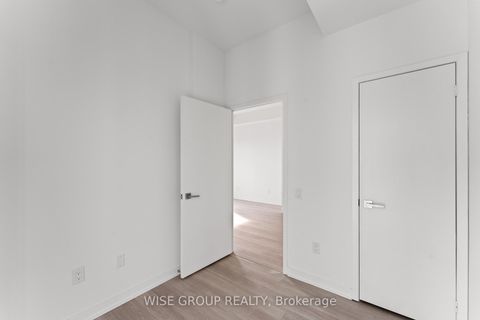 Photo 10 at 1116 - 500 Wilson Avenue, Clanton Park, Toronto