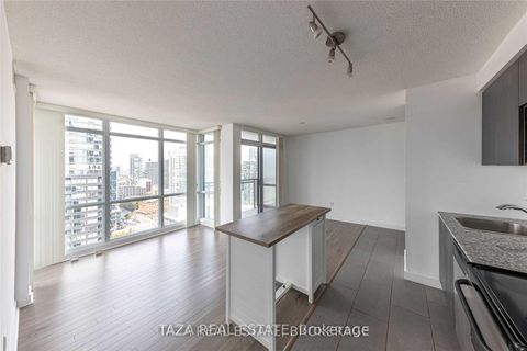 Photo 8 at 3503 - 15 Fort York Boulevard N, Waterfront Communities C1, Toronto