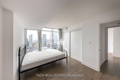 Photo 11 at 3503 - 15 Fort York Boulevard N, Waterfront Communities C1, Toronto