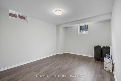 Photo 27 at 148 Gesher Crescent, Patterson, Vaughan