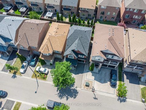 Photo 38 at 148 Gesher Crescent, Patterson, Vaughan