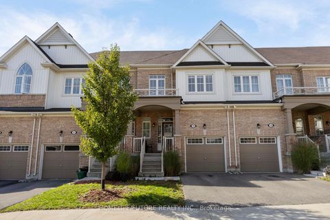 Photo 1 at 10 Brent Crescent, Bowmanville, Clarington
