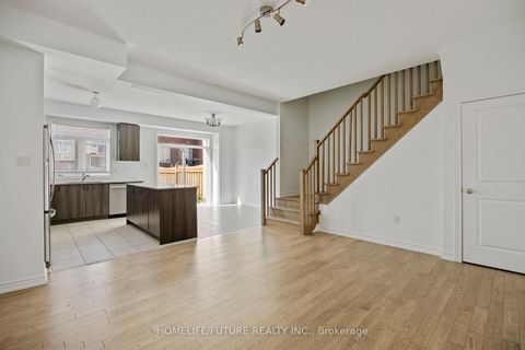 Photo 6 at 10 Brent Crescent, Bowmanville, Clarington