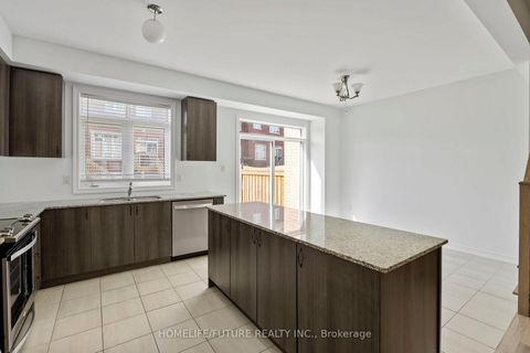 Photo 12 at 10 Brent Crescent, Bowmanville, Clarington