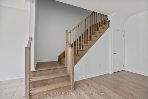 Photo 19 at 10 Brent Crescent, Bowmanville, Clarington