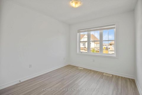 Photo 31 at 10 Brent Crescent, Bowmanville, Clarington