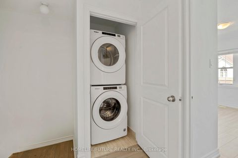 Photo 38 at 10 Brent Crescent, Bowmanville, Clarington