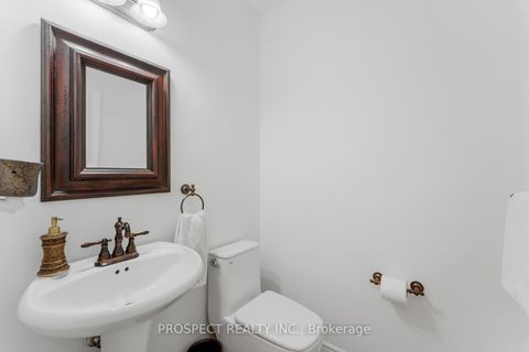 Photo 20 at 22 Worthview Drive, West Woodbridge, Vaughan