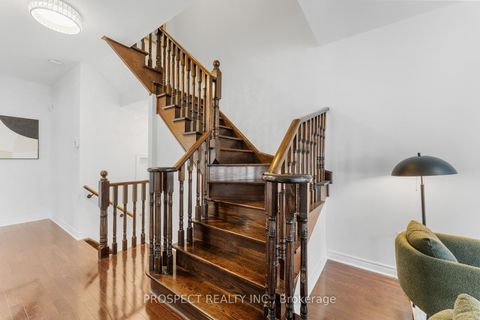 Photo 21 at 22 Worthview Drive, West Woodbridge, Vaughan