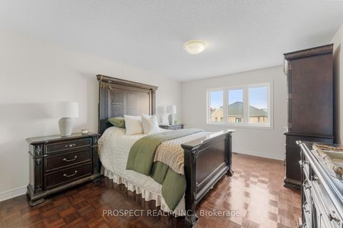 Photo 23 at 22 Worthview Drive, West Woodbridge, Vaughan