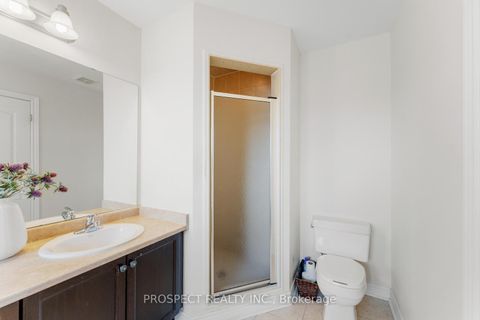 Photo 26 at 22 Worthview Drive, West Woodbridge, Vaughan