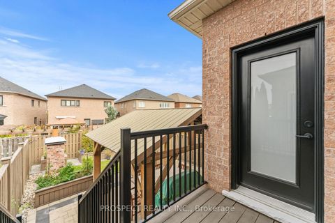 Photo 38 at 22 Worthview Drive, West Woodbridge, Vaughan